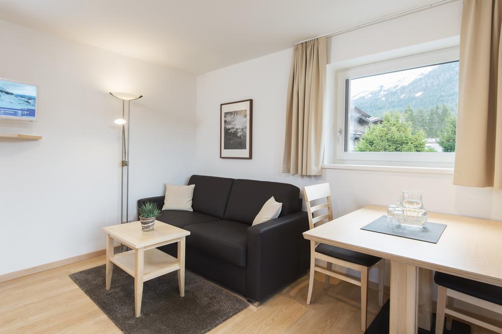 Apartment Paula Seefeld in Tirol Kamer foto